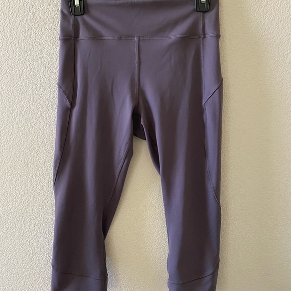 lululemon athletica Other - Lululemon Workout Cropped Leggings